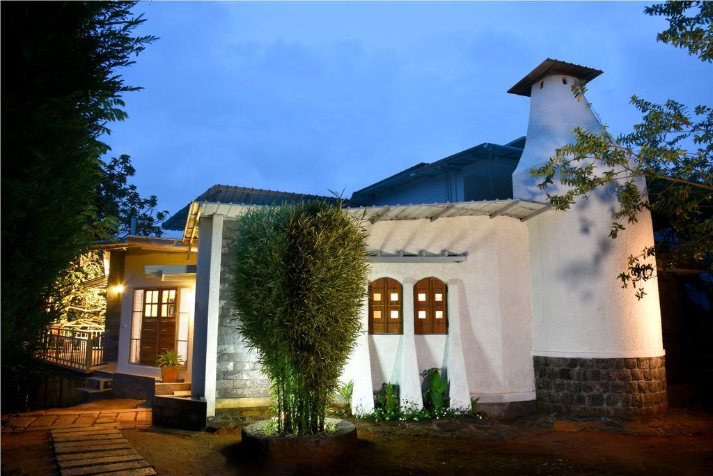 Mistletoe Homestay & Cafe Munnar Eksteriør billede